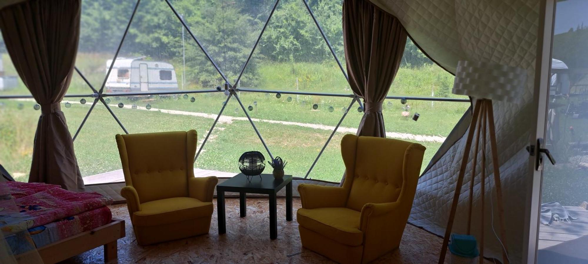 Forest Glamping Braşov Eksteriør billede